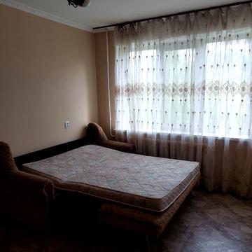 Жмеринська вул., 18