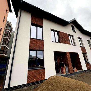 Центральна вул. (Чапаєва)