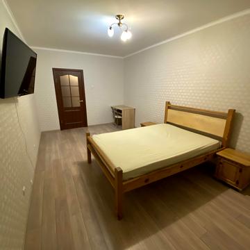 Софії Русової вул., 3