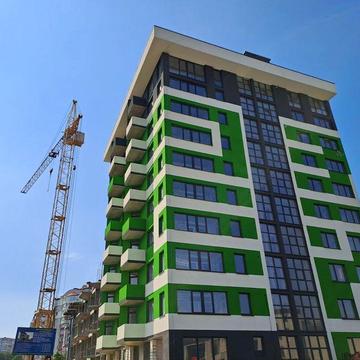 Продаж 3к квартири 91 кв. м на вул. Євгена Коновальця