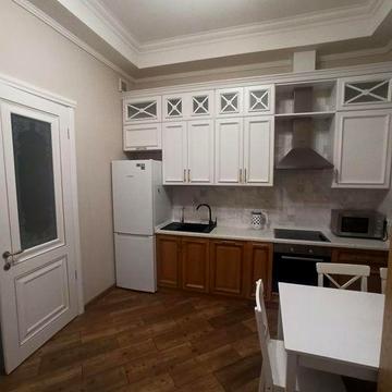 Сдам 2-х комнатную. Центр улица Торговая.