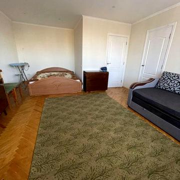 Оренда 1 кімнатноі квартири Незалежності 4а