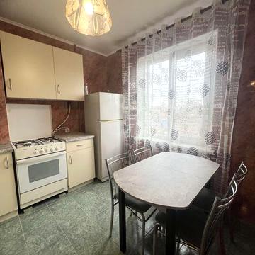 Сдам однокомнатную квартиру на Таирова. Улица Архитекторская