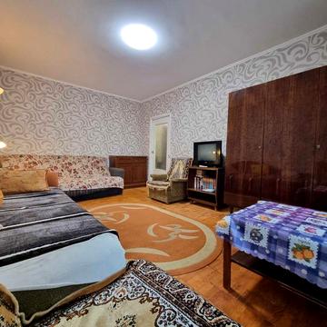 Оренда квартири 1К метро Харківська Вирлиця