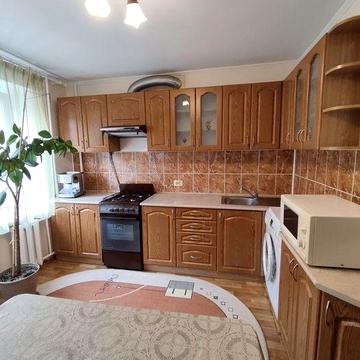 Оренда 2 кімнатної квартири на Відінській. Гарний стан. Вільна