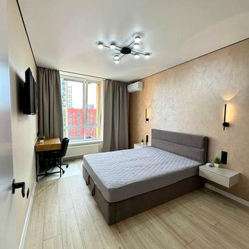 Столичне шосе, 5