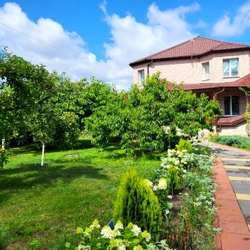 Новаторів вул.