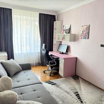 Велика Арнаутська вул., 2а/1