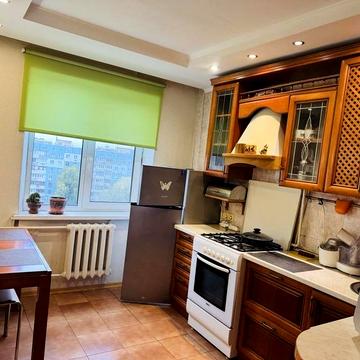 Юрія Кондратюка вул. (Комунарівська), 11