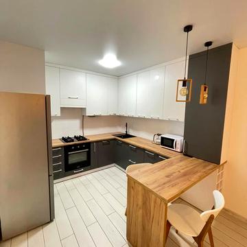 Княгині Ольги вул., 98м