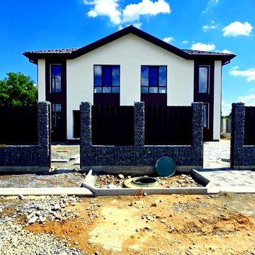 Польова вул., 76