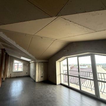 Незалежності вул., 143