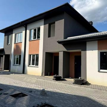 Молодіжна вул.