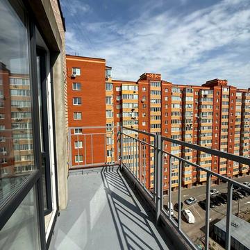 Гетьманська вул., 1