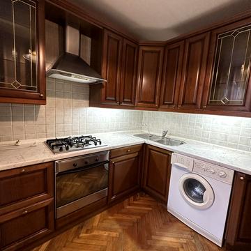 Почайнинська вул., 53/55