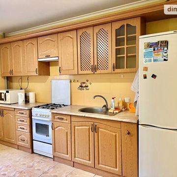 Довгострокова оренда 2к Квартира Довженка Олександра вулиця