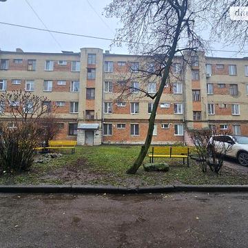 Продаж 3к Квартира Сергія Тархова вулиця