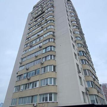 Продам 2кім.кв. р-н Дніпро плази