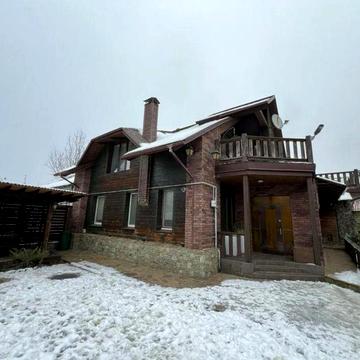 БУДИНОК-мрія с самому серці Хмельницького