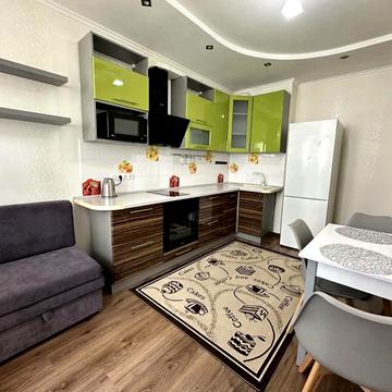 Драгоманова вул., 2