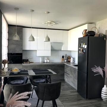 Михайла Величка вул., 16