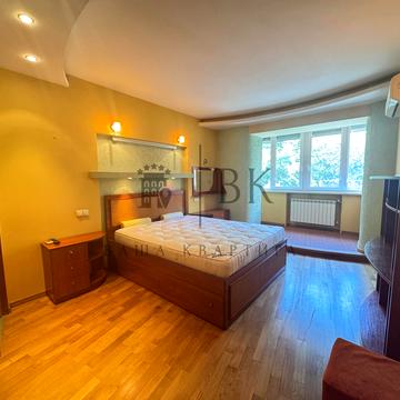 Смілянська вул., 10/31