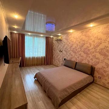 Валерія Лобановського просп., 150-Б