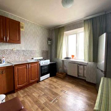 Оренда 2к на Савкина Червоний Камінь