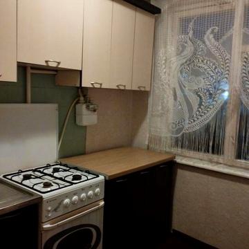 Здається двох кімнатна квартира, Центр, 7000+ ком