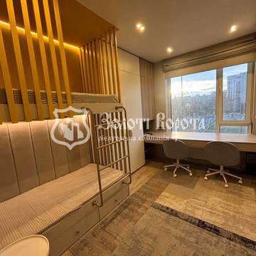 Березнева вул., 14-Б