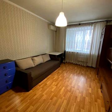 Сдам 1 ком. квартиру Княжий Затон 17а. Метро «Осокорки» 10 мин.