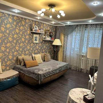 Продам 3 к квартиру центр