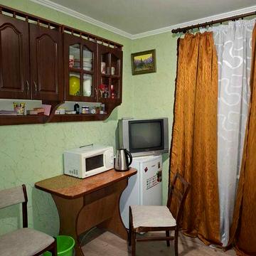 11m 1 гостинка Коммунальный рынок Ньютона метро Дворец спорта