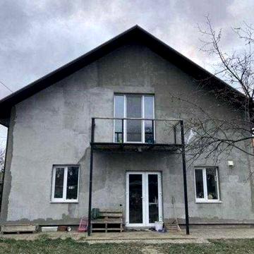 Продається будинок в районі Патріарха Мстислава.