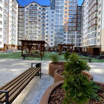 Здана,заселена новобудов.52м.велика площа.Центр.частин ЖК Центральне