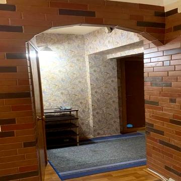 Тетянинська вул. (Леваневського), 4