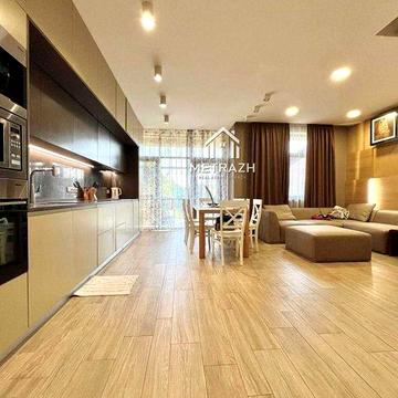 Продається шикарний Таунхаус– 200м²,вул. Комбайнівська,4а(код5222)