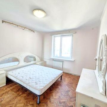 Оренда 3к. квартира. Дніпровська набережна 7. Цегляний біля Дніпра