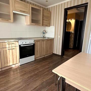 Квартальна вулиц вул. (Гладкова), 3