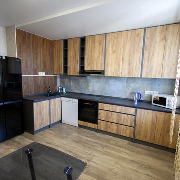 Перлинна вул., 3а