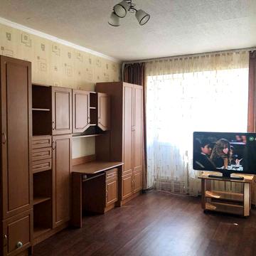 Іллінська вул. (Червоногвардійська), 40