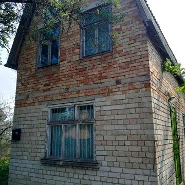 Продам двухэтажный крепкий дом недорого!