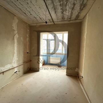 Подільська вул., 6