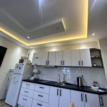 Сдам свою квартиру в новом доме,возле метро площадь Востания.