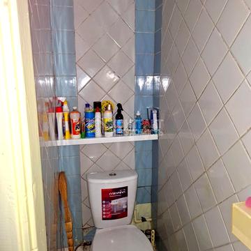 Познанська вул., 8