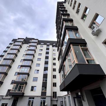 Августина Волошина вул., 2-Б