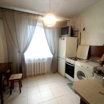 продам 1 комн. кв на  ул. Ильфа и Петрова