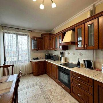 ЦЕНТР Оренда затишної 2 кім. квартири по вул. Незалежності