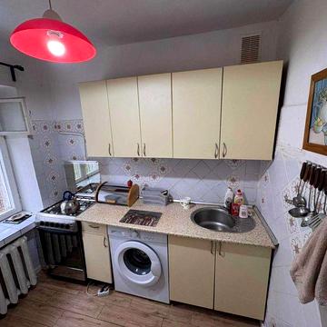 Здам 2-к пр.Миру, 13-в. Дарницька площа - 5 хв. Метро - 20 хв пішки