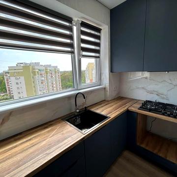 Анатолія Бортняка вул., 16